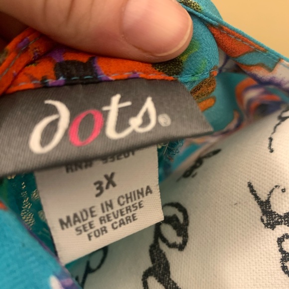 🍓2/$10 😃or 🫐5/20‼️ PRETTY COLORFUL FLORAL BLOUSE Turquoise Red Dots 3X - Picture 7 of 13